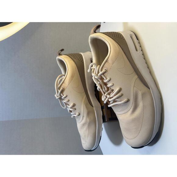 Nike Air Max Thea 5.5 - Picture 1 of 7